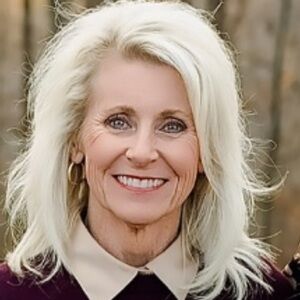 Meet your Posher, Christy